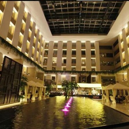 Palace Garden Hotel And Resorts Beijing Exterior photo